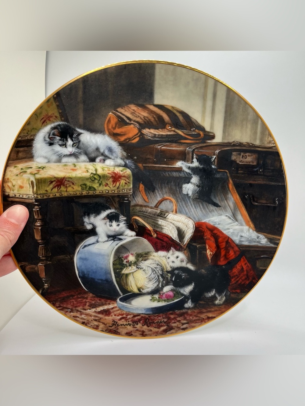 W.S. George "Mischief with the Hatbox" by Henriette Ronner Collectors Plate 1990